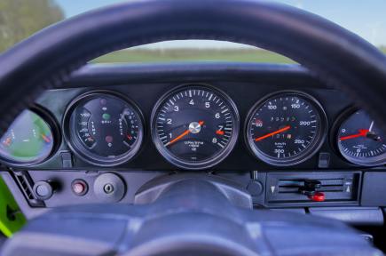 911 Carrera 2.7 L MFI