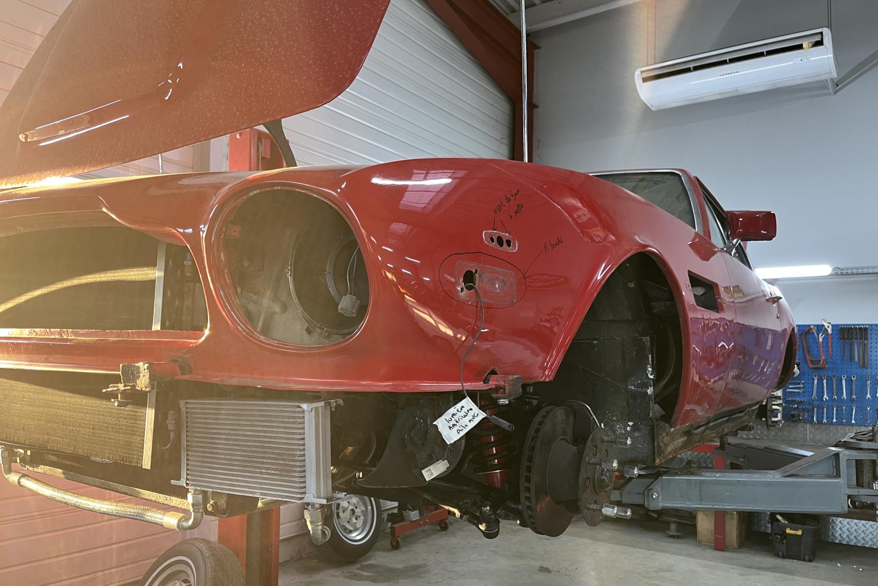 Agrandir = AM V8 Oscar India