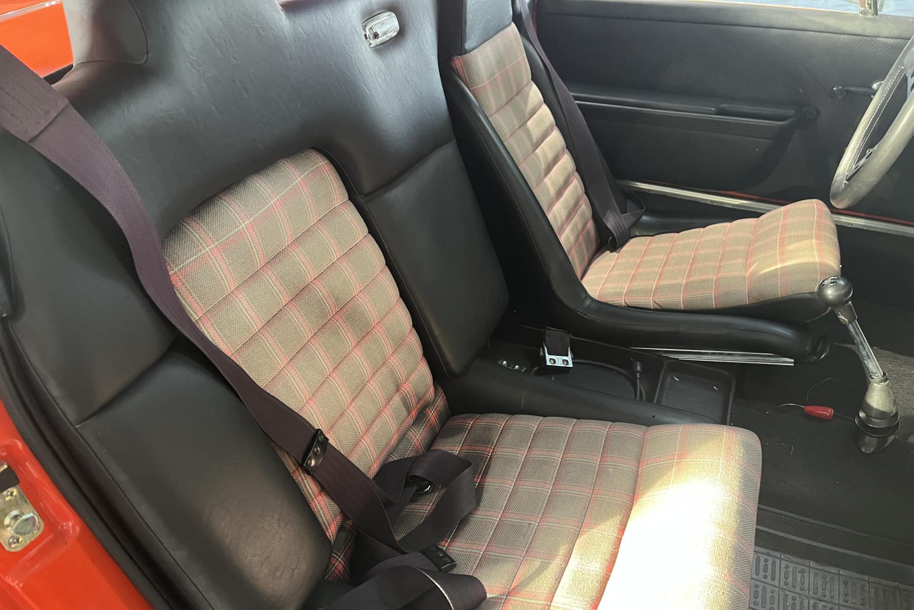 Agrandir=914 - 4-Porsche